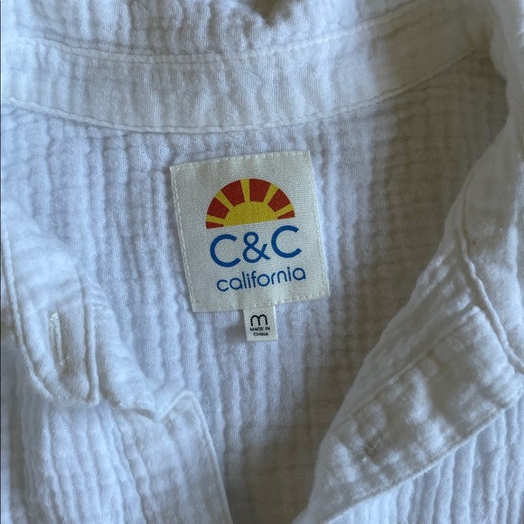 (2) C&C California Fall Plaid Button Down & Gauzy Cotton Top Bundle - Picture 9 of 10